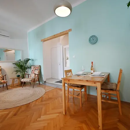 Carera Apartamento