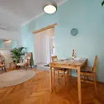 Carera Apartament